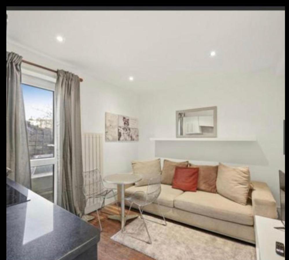 Luxury City Centre Apartament Londra
